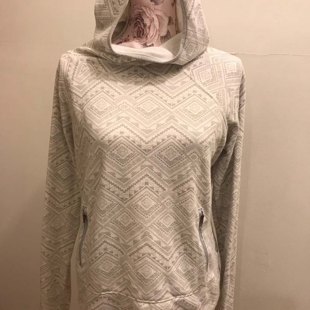 Sport sweater